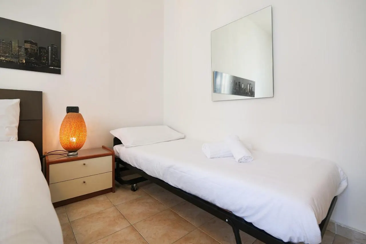 Appartement Primopiano - Tertulliano à Milan 0*,  Italie